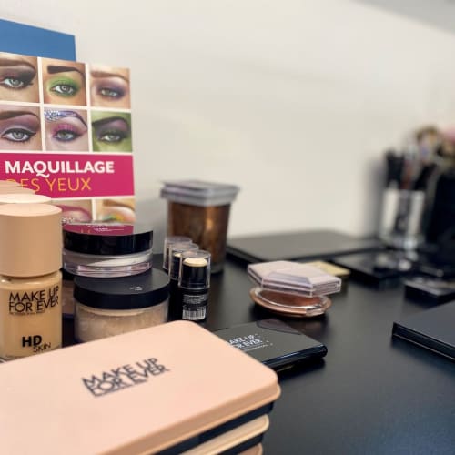 Élodie Holistic Beauty - Onglerie Biot - Élodie Holistic Beauty - Photo Galerie - OneBooking