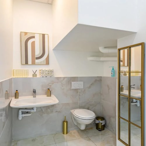LA MAISON R.R - Onglerie Nanterre - LA MAISON R.R - Photo Galerie - OneBooking