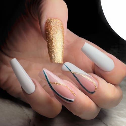Jnails Beauty&lash - Sourcils & cils Narbonne - Jnails Beauty&lash - Photo Galerie - OneBooking