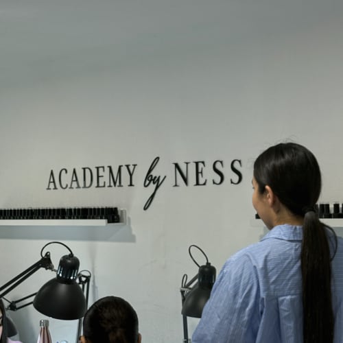 Nails by Ness Formation - Onglerie Villeurbanne - Nails by Ness Formation - Photo Galerie - OneBooking