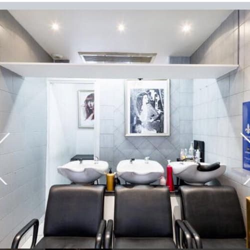 Sommerard Coiffure - Barbier Paris - Sommerard Coiffure - Photo Galerie - OneBooking