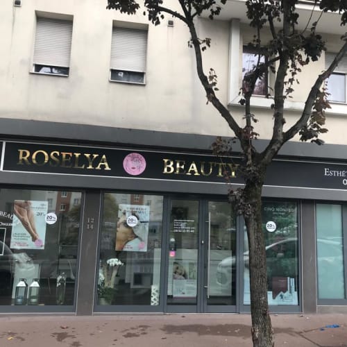 Roselya Beauté - Sourcils & cils Livry-Gargan - Roselya Beauté - Photo Galerie - OneBooking