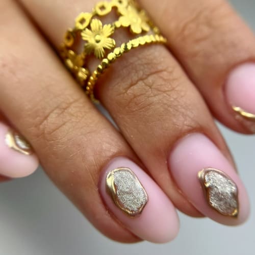 MOON NAILS (SLOWIANKA) - Onglerie Dijon - MOON NAILS (SLOWIANKA) - Photo Galerie - OneBooking
