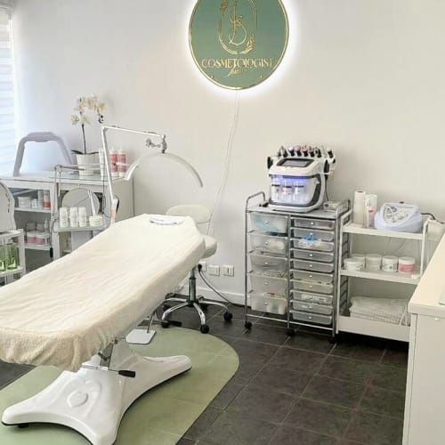 Inessa Cosmetologist - Barbier Bordeaux - Inessa Cosmetologist - Photo Galerie - OneBooking
