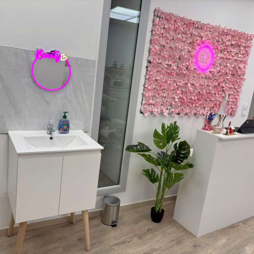 Nana Nails - Onglerie Aix-les-Bains - Nana Nails - Photo Galerie - OneBooking