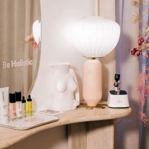 Holidermie - Massage Paris - Holidermie - Photo Galerie - OneBooking