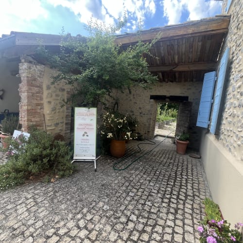 A fleur de peau - Institut de beauté Sisteron - A fleur de peau - Photo Galerie - OneBooking