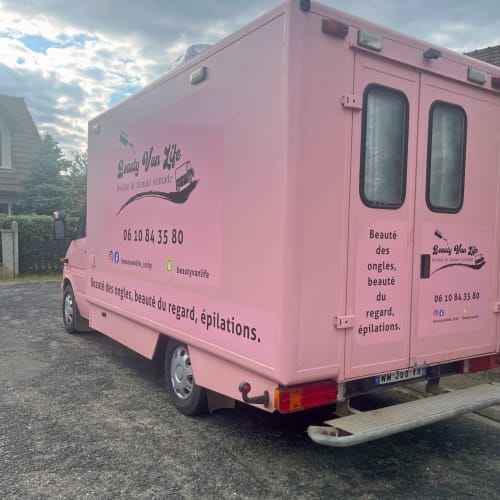 Beauty van Life - Onglerie Vichy - Beauty van Life - Photo Galerie - OneBooking