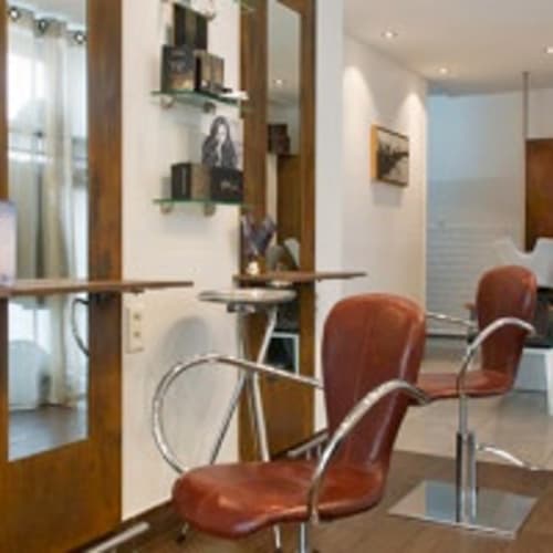 Mi-Ange Mi-Démon Artisan Coiffeur - Coiffure Rezé - Mi-Ange Mi-Démon Artisan Coiffeur - Photo Galerie - OneBooking