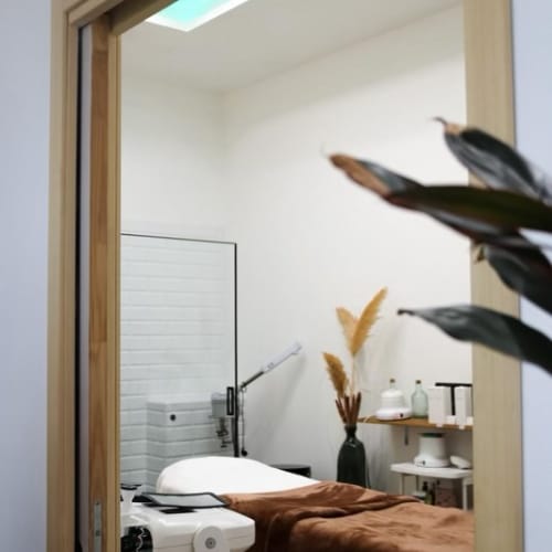 Maison Sodaï - Sourcils & cils Hyères - Maison Sodaï - Photo Galerie - OneBooking