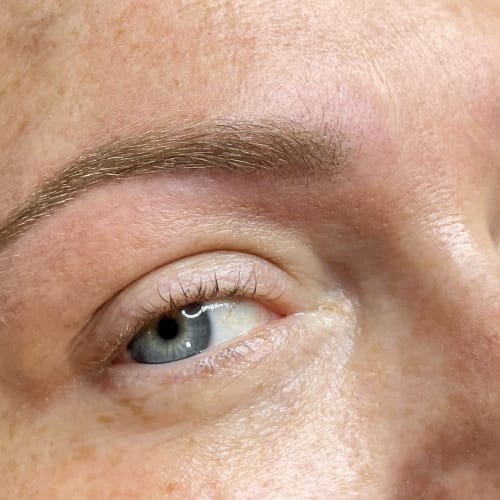 L’Harmonie du Sourcil - Sourcils & cils Saint-Herblain - L’Harmonie du Sourcil - Photo Galerie - OneBooking