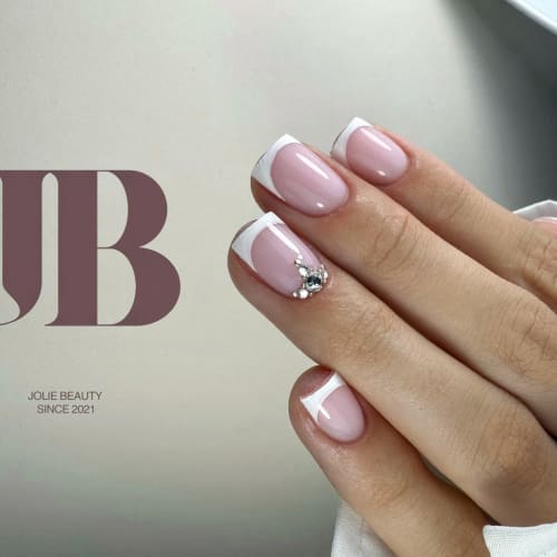 Ongle en gel - Jolie Beauty - Institut de beauté Clermont-Ferrand - Ongle en gel - Jolie Beauty - Photo Galerie - OneBooking