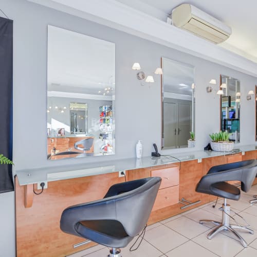 Salon Evolutif - Coiffure Douai - Salon Evolutif - Photo Galerie - OneBooking