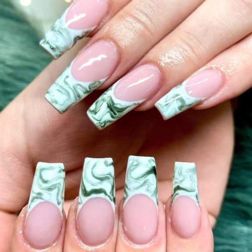 Bang Nails - Aiguillerie - Onglerie Montpellier - Bang Nails - Aiguillerie - Photo Galerie - OneBooking