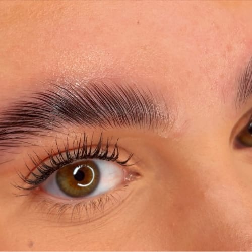 Bloom Beauty - Lash Artist - Institut de beauté Cannes - Bloom Beauty - Lash Artist - Photo Galerie - OneBooking