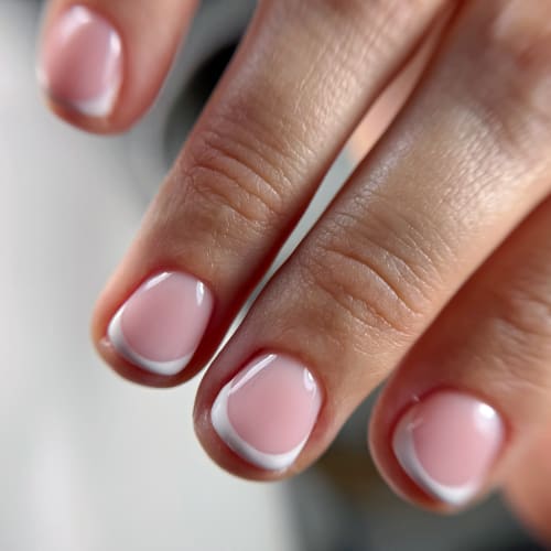 Beauty Nails Catalina - Manucure Russe - Onglerie Schiltigheim - Beauty Nails Catalina - Manucure Russe - Photo Galerie - OneBooking