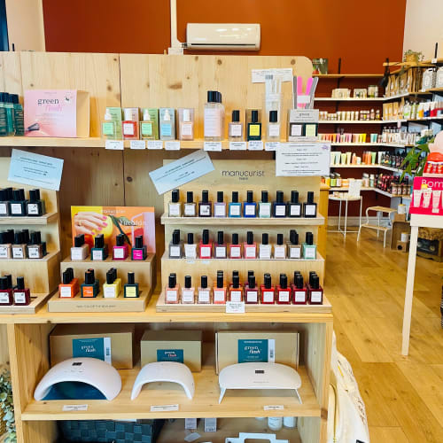 Boutique Essentielle - Institut de beauté Lille - Boutique Essentielle - Photo Galerie - OneBooking