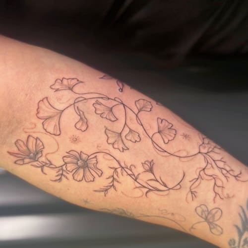 L'UNIQUE - Coiffure / Barber / Tatouage / Piercing / Esthétique - Sourcils & cils Quimper - L'UNIQUE - Coiffure / Barber / Tatouage / Piercing / Esthétique - Photo Galerie - OneBooking