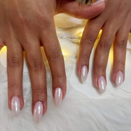 Glow up Nails & Beauty - Institut de beauté Melun - Glow up Nails & Beauty - Photo Galerie - OneBooking