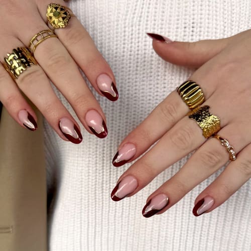 CALAMITY NAILS - Onglerie Besançon - CALAMITY NAILS - Photo Galerie - OneBooking