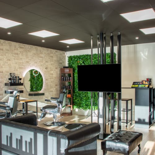 La petite coupe - Coiffure Poitiers - La petite coupe - Photo Galerie - OneBooking