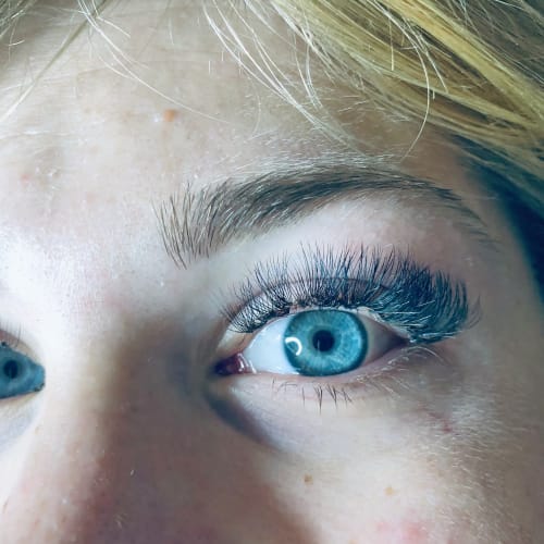 Allagui Beauty - Sourcils & cils Cergy - Allagui Beauty - Photo Galerie - OneBooking