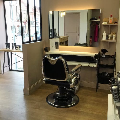 Capilosophie - Coiffure La Madeleine  - Capilosophie - Photo Galerie - OneBooking