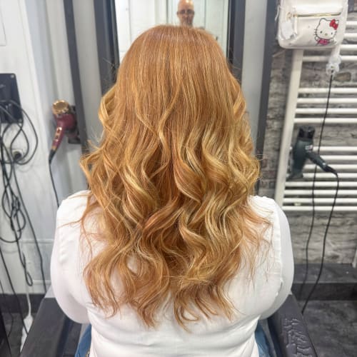 YG - L’atelier des coloristes - Coiffure Colombes - YG - L’atelier des coloristes - Photo Galerie - OneBooking