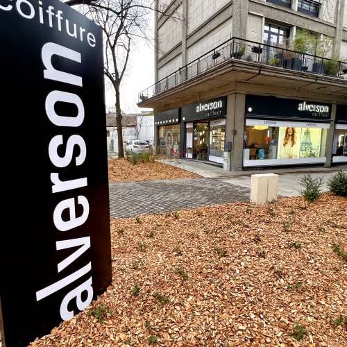 Alverson Coiffure - Onglerie Mulhouse - Alverson Coiffure - Photo Galerie - OneBooking