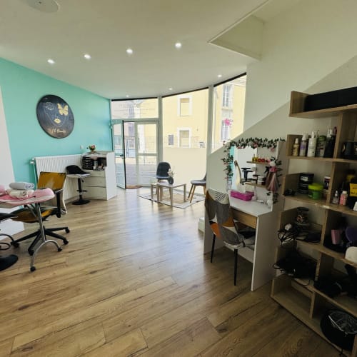 Lili-Beauté & Coiffure Afro - Sourcils & cils Dijon - Lili-Beauté & Coiffure Afro - Photo Galerie - OneBooking