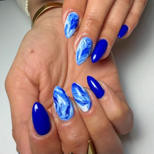 Em'Tes Ongles - Coiffure Saint-André-de-Cubzac - Em'Tes Ongles - Photo Galerie - OneBooking
