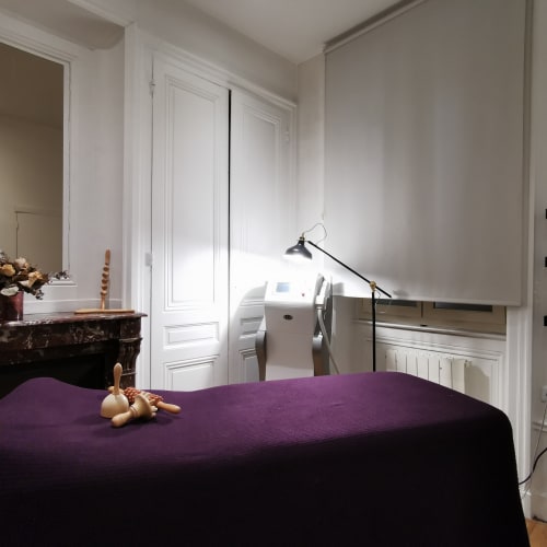 Caroline - Chez Louis Lorenzo - Institut de beauté Tassin-la-Demi-Lune - Caroline - Chez Louis Lorenzo - Photo Galerie - OneBooking