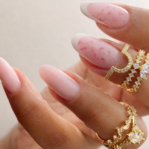 Kayïana Nails - Sourcils & cils Saint-Herblain - Kayïana Nails - Photo Galerie - OneBooking