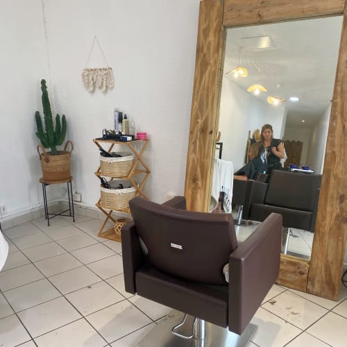 Beauty by Sihame / Hair by Noela - Coiffure Bordeaux - Beauty by Sihame / Hair by Noela - Photo Galerie - OneBooking