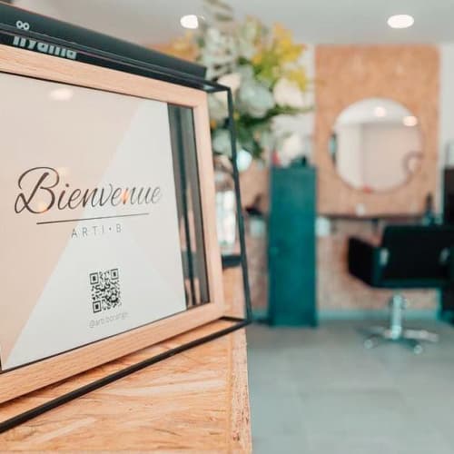 ARTI•B - Coiffure Orange - ARTI•B - Photo Galerie - OneBooking