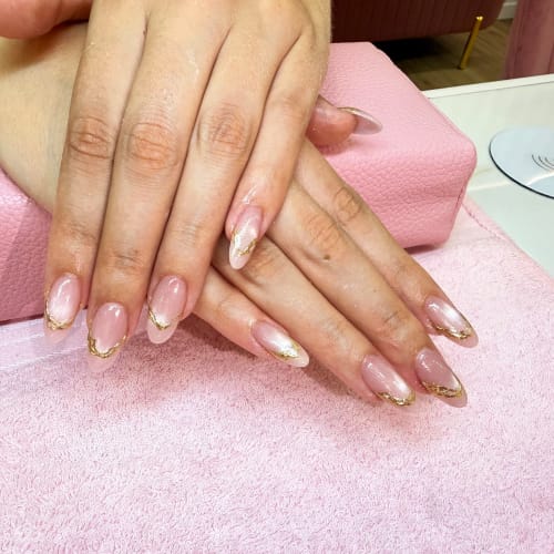 Ville Ongles - Sourcils & cils Villejuif - Ville Ongles - Photo Galerie - OneBooking