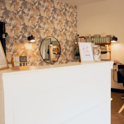 Le P'tit Salon - Onglerie Saumur - Le P'tit Salon - Photo Galerie - OneBooking