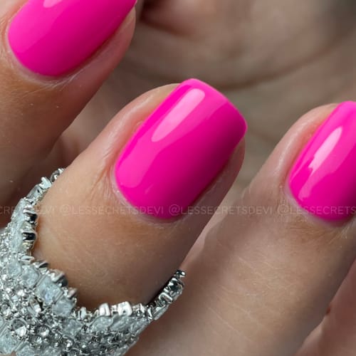 Les Secrets de Vi - Nails & Beauty - Onglerie Villenave-d'Ornon - Les Secrets de Vi - Nails & Beauty - Photo Galerie - OneBooking