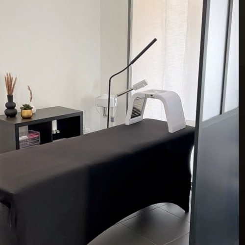 B.by.ness - Sbeautysmile - Coiffure Marignane - B.by.ness - Sbeautysmile - Photo Galerie - OneBooking