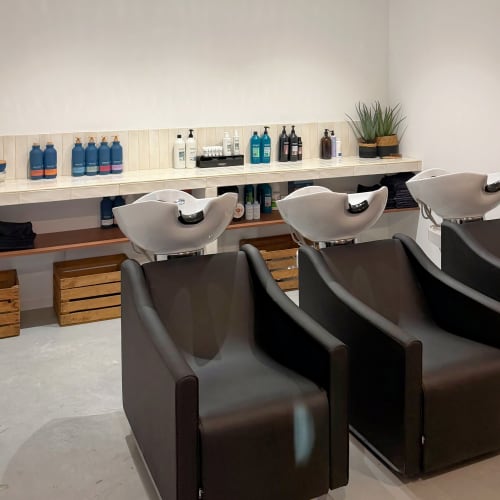 Le Cinq 1 - Coiffure Nîmes - Le Cinq 1 - Photo Galerie - OneBooking