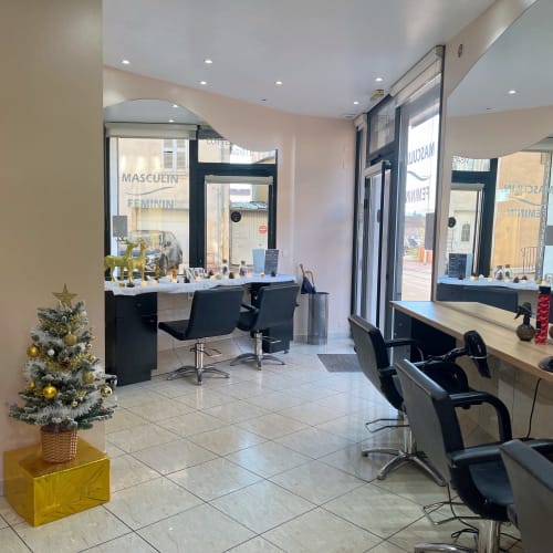 Studio S - Coiffure Le Luc - Studio S - Photo Galerie - OneBooking