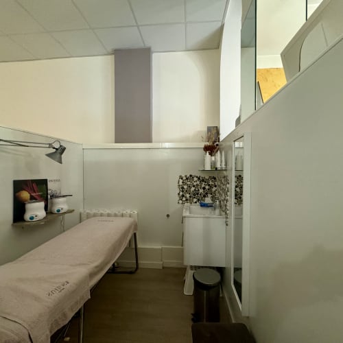 Institut de Beauté Aquarelle - Onglerie Bayonne - Institut de Beauté Aquarelle - Photo Galerie - OneBooking