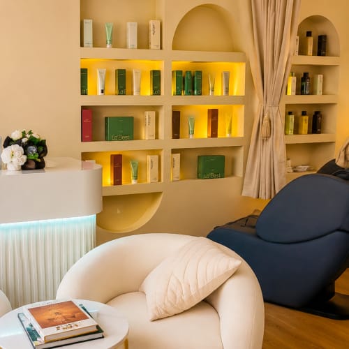 Harmonie Spa & Beauté - Sourcils & cils Cagnes-sur-Mer - Harmonie Spa & Beauté - Photo Galerie - OneBooking