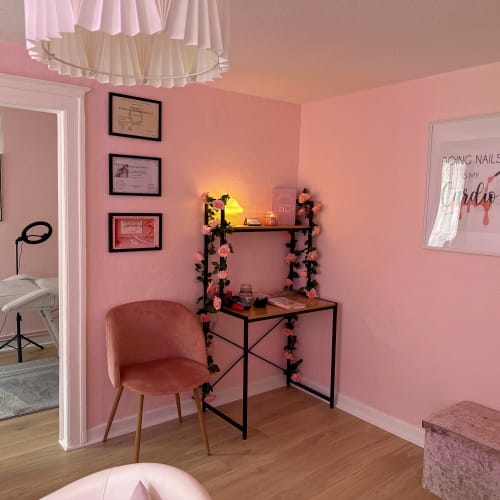Bella Nails and Lashes - Onglerie Metz - Bella Nails and Lashes - Photo Galerie - OneBooking