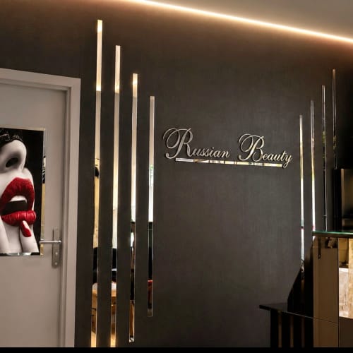 Russian Beauty manucure russe - Onglerie Avignon - Russian Beauty manucure russe - Photo Galerie - OneBooking