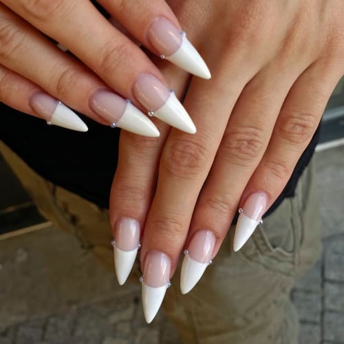 BadNails Club - Onglerie Clermont-Ferrand - BadNails Club - Photo Galerie - OneBooking