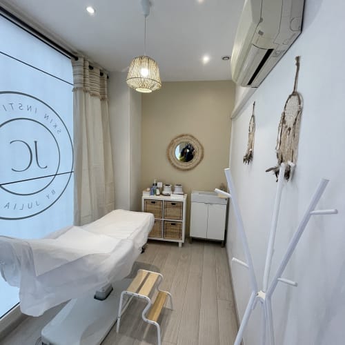 Skin institut by Julia - Épilation Grenoble - Skin institut by Julia - Photo Galerie - OneBooking