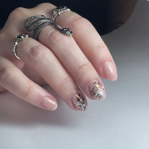 Zaya NailArt - Institut de beauté Toulon - Zaya NailArt - Photo Galerie - OneBooking