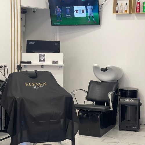 ELEVEN BARBER - Coiffure Auxerre - ELEVEN BARBER - Photo Galerie - OneBooking