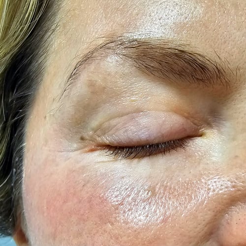 Carole Lipocavitation - Sourcils & cils Bourges - Carole Lipocavitation - Photo Galerie - OneBooking